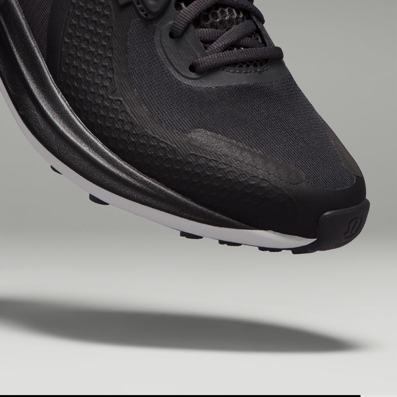 Lululemon Women's Blissfeel Trail Running Shoe Size 9.5 and 9
BRAND NEW IN BOX - Picture 10 of 13